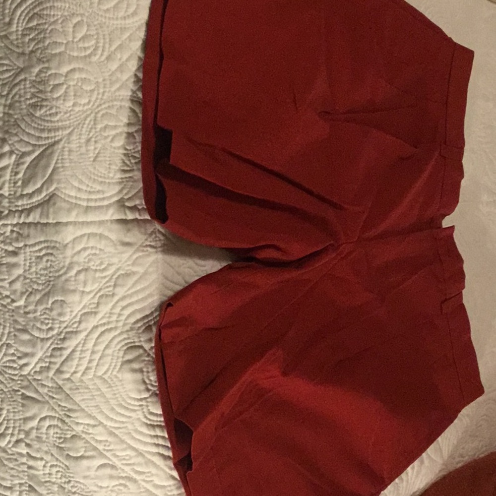 Brooks Brothers Shorts - Red Size 36